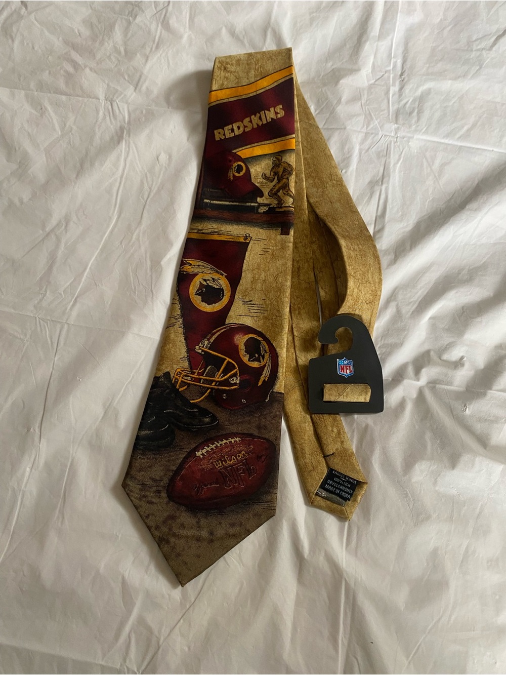 NFL Redskins Gold and Black 100% silk Branded Tie with Official NFL Tag